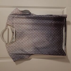 3/$27 3 stones pattern top